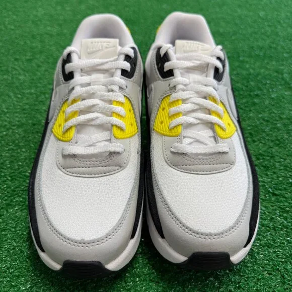 Nike Air Max 90 LV9 Womens Sportswear Shoes White FD4328-105 VNDS Sz 7.5